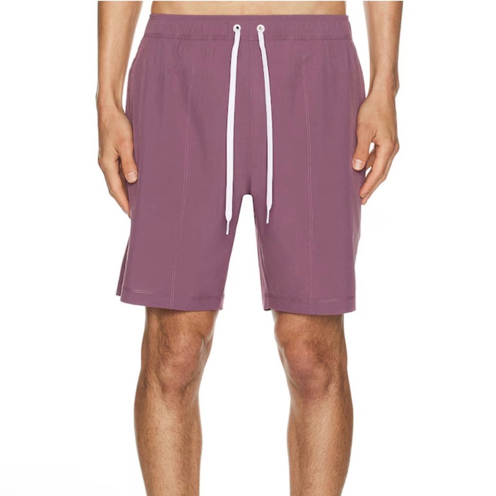 RHONE 7.5" R&R Trunk Shorts in Shadow Plum Size XL